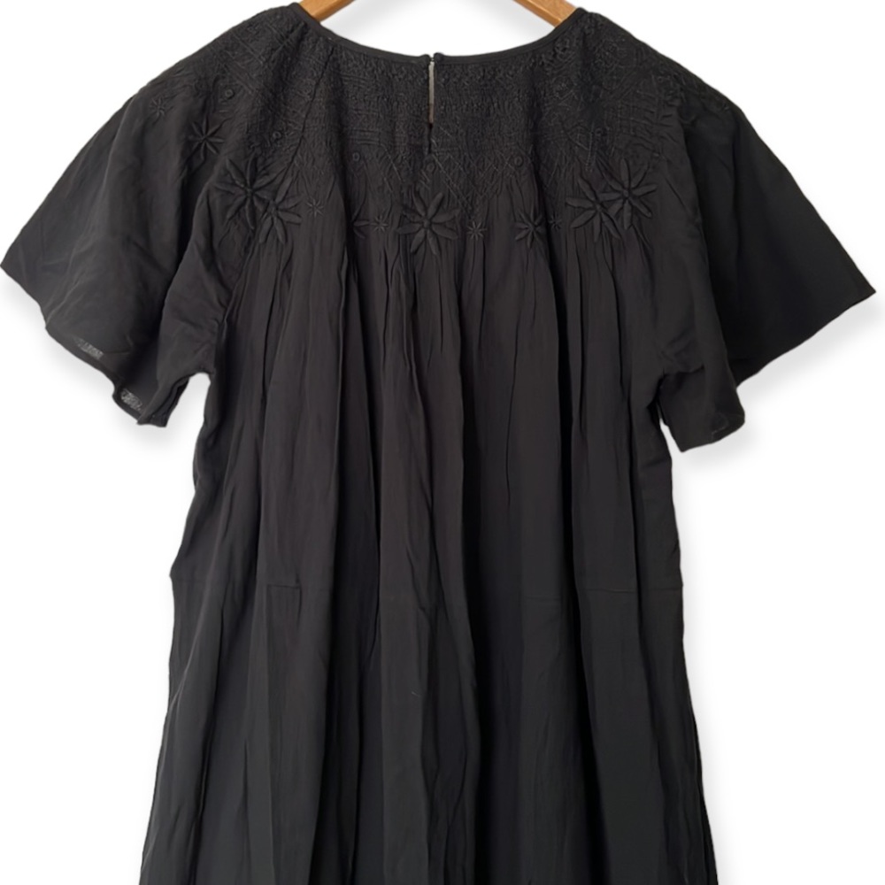 Madewell Embroidered Smoked Midi Dress - Picture 13 of 16